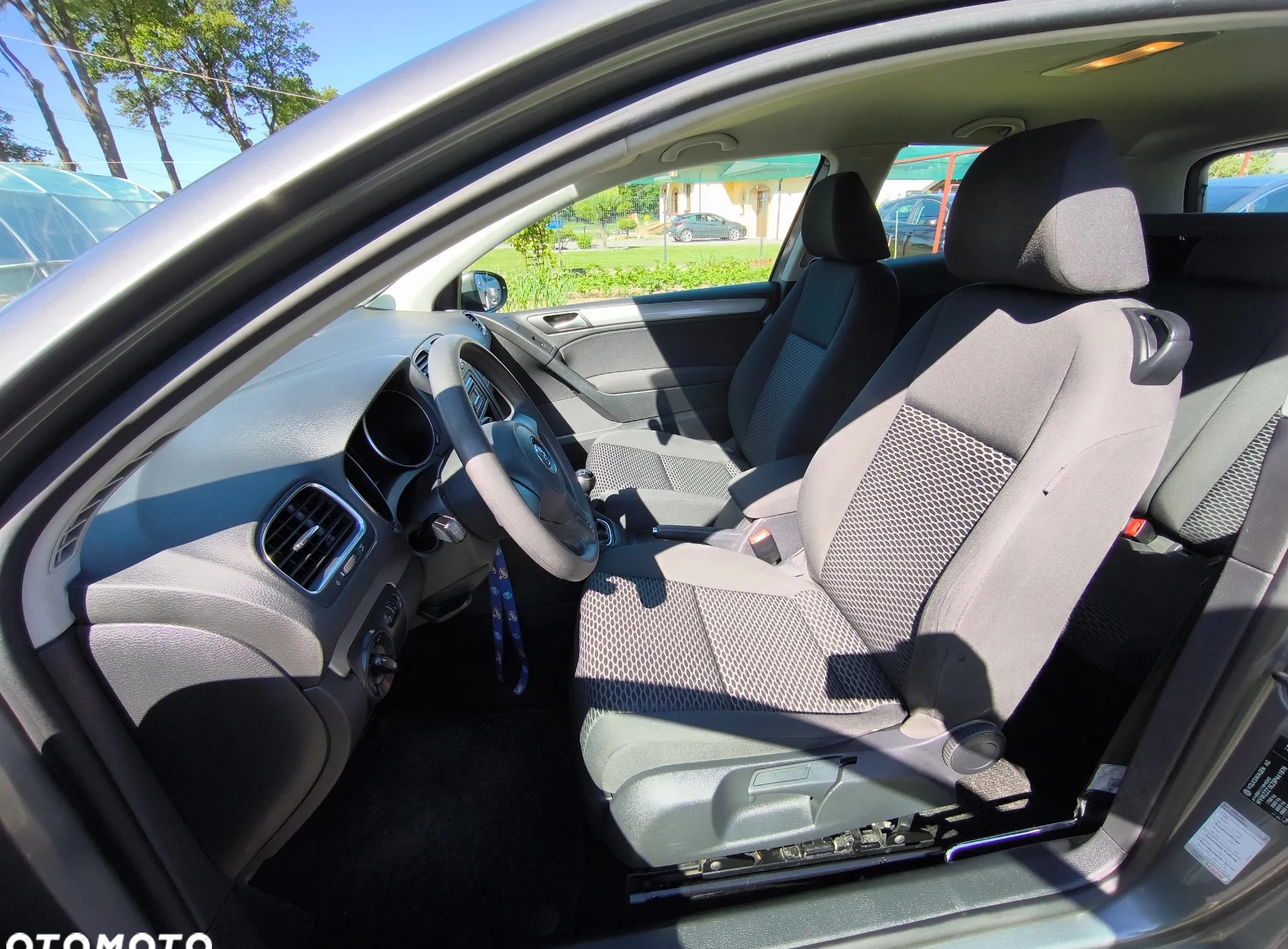 Volkswagen Golf cena 18900 przebieg: 212200, rok produkcji 2009 z Chełmno małe 172
